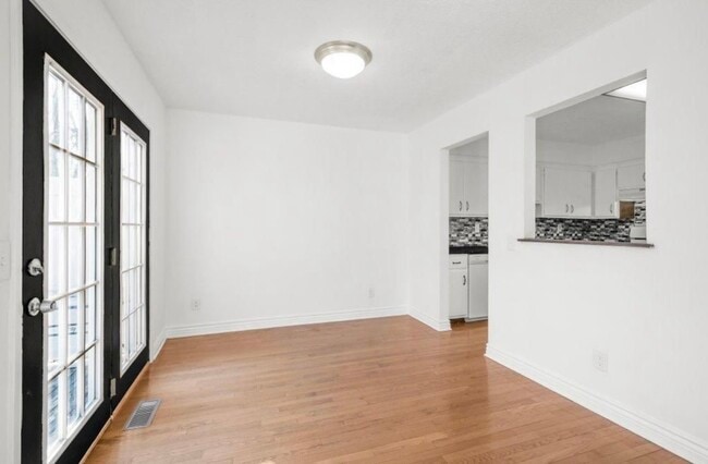 Photo - 5325 70th Cir N