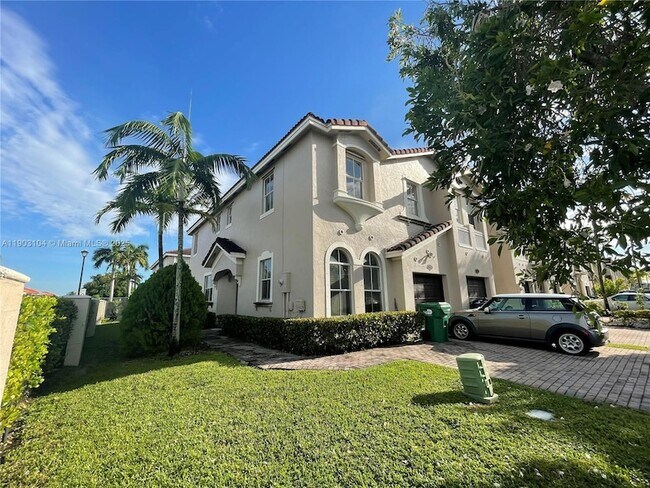 Building Photo - 15191 SW 23rd Ln