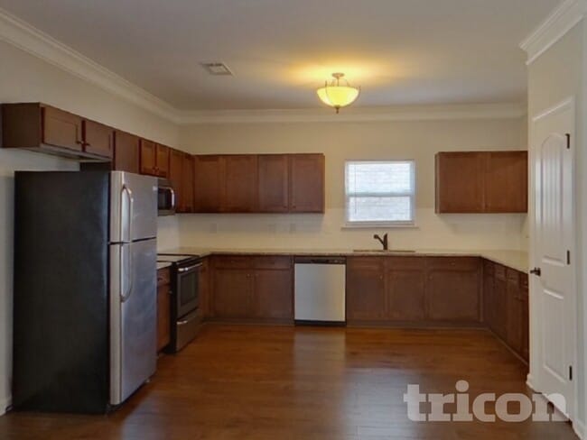 Photo - 101 Daisy Cir