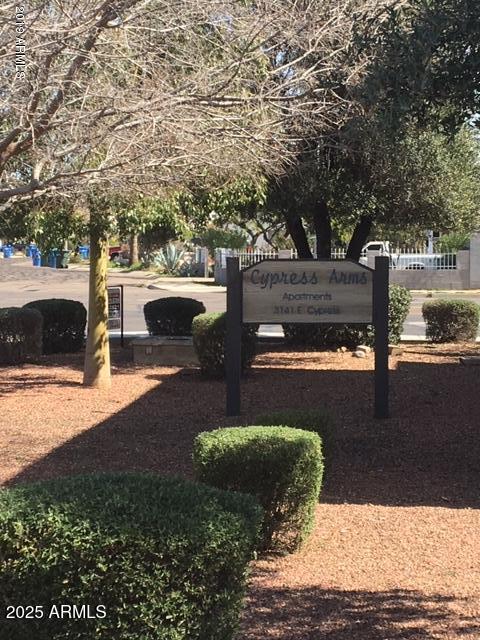 Building Photo - 3141 E Cypress St Unit 6