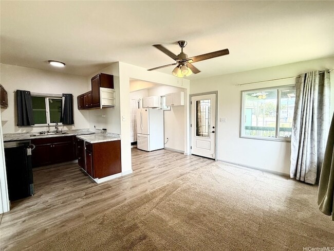 Photo - 87-1698 Farrington Highway Unit J2