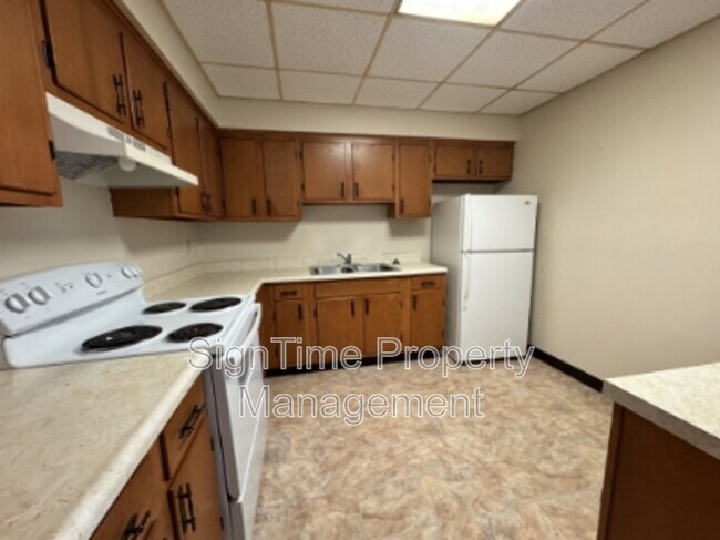 Building Photo - 115 Jonathan St Unit Apt 303