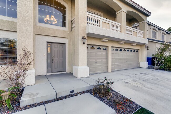 Photo - Modern 5-Bedroom, 3-Bathroom Oasis with a 3-Car Garage in the Heart of Las Vegas