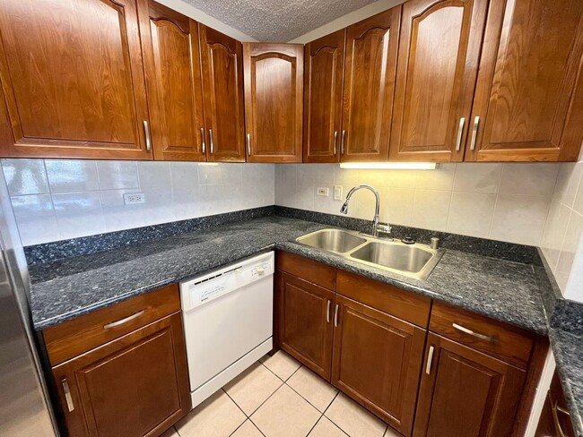 Photo - 731 Amana St Unit 1104