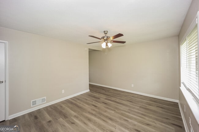 Photo - 8904 Channing Dr