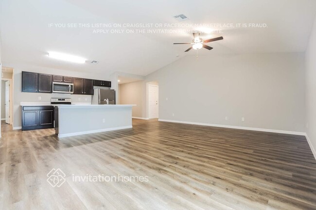 23165 Lindale Ave