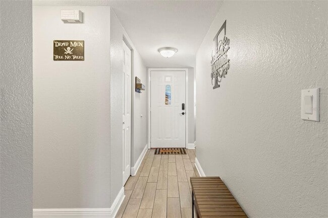 Photo - 5817 Park St N Unit 406