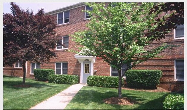 Graduate Hills & Gardens