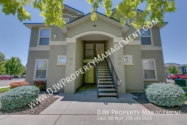 Photo - 1805 E Overland Rd Apartment Unit 40-11