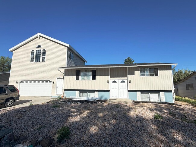Building Photo - 457 N 750 E