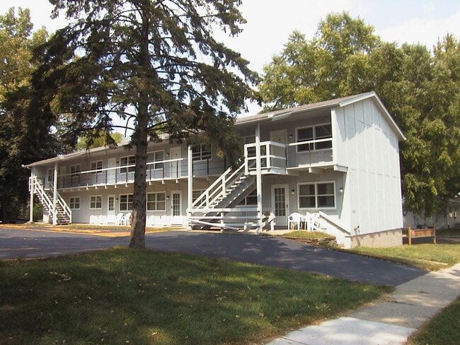 Building Photo - 4th Street Apartments Unit 5