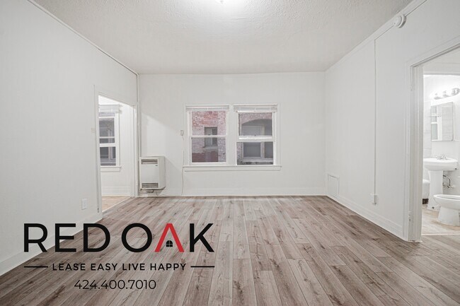 Photo - 246 S Kenmore Ave Unit 202