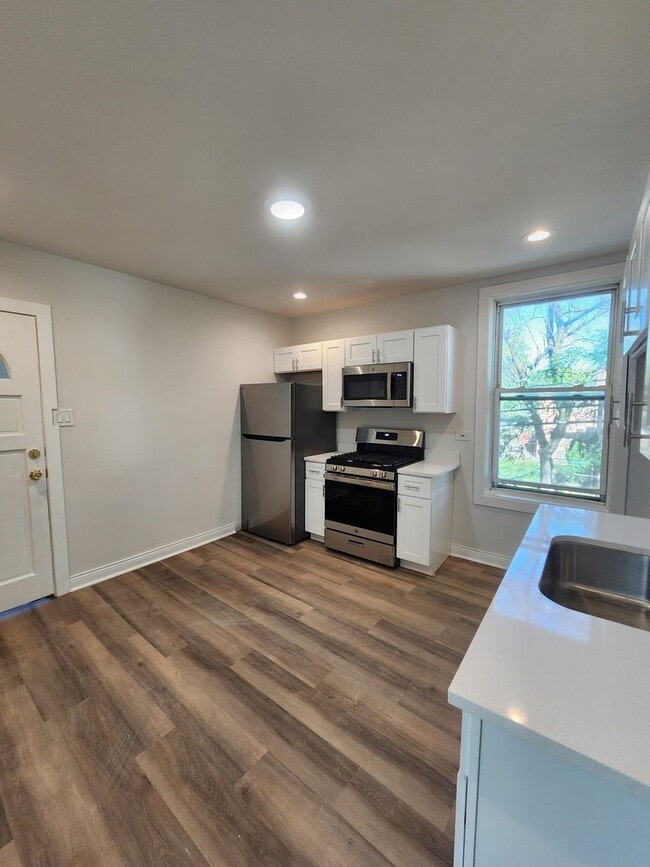 Photo - 8900 S Normal Ave