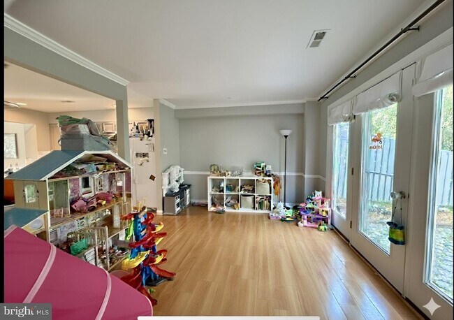 Photo - 15 Northrup Ct