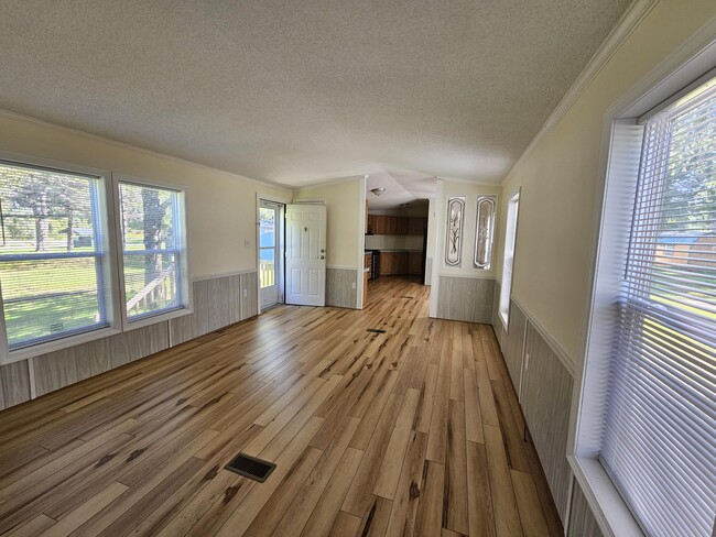 25 Mapledale Acres