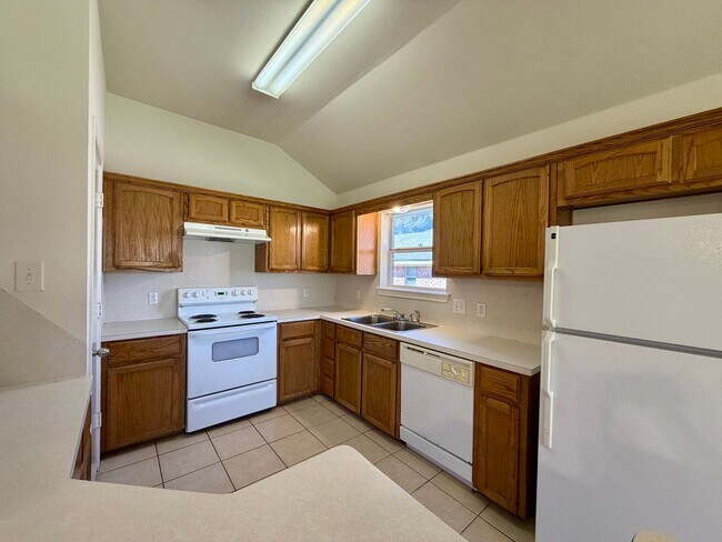 Photo - 630parkl Unit 1