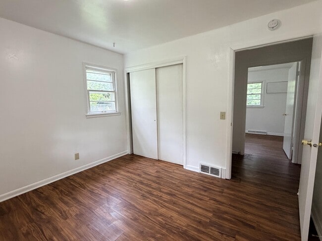 Photo - 4902 Altem Cir