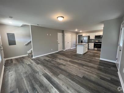 Building Photo - 1041 Judah Bear Blvd Rental