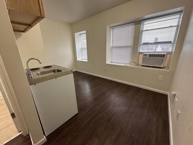 Photo - 1201 N 18 St