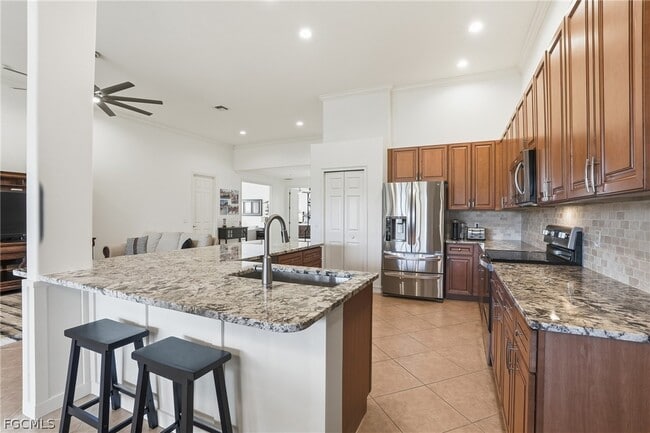 Building Photo - 9340 Triana Terrace Unit 4