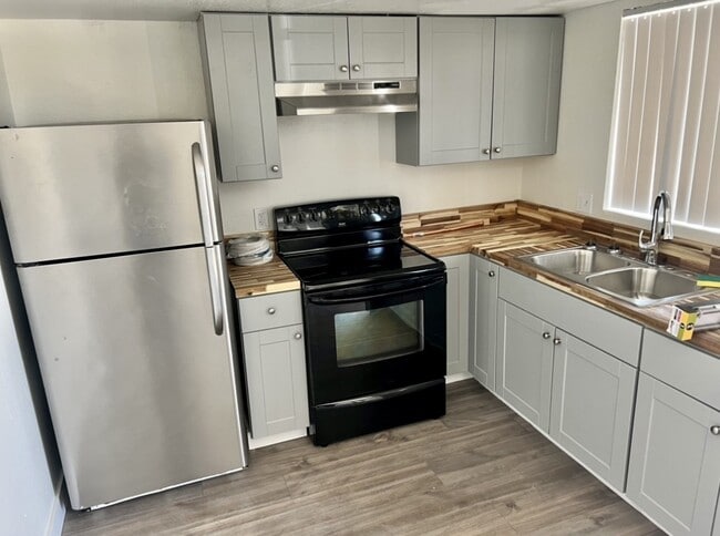 Photo - 45 N Phyllis Unit 216