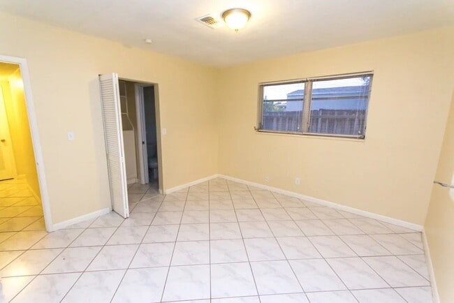 6900 Cypress Rd