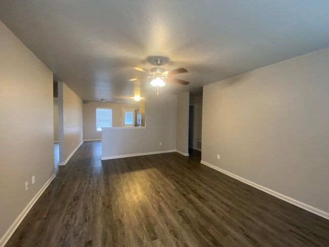 Photo - Clean 3bed/2 bath Home!