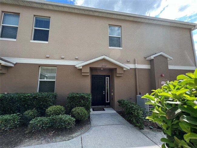 2137 Betsy Ross Ln Unit 2137