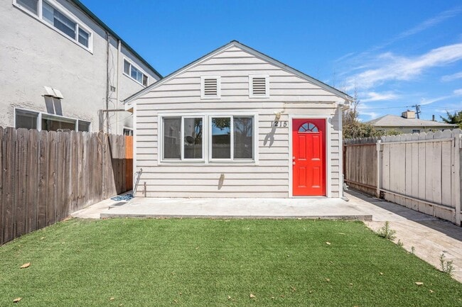 Building Photo - 1215 San Pablo Ave Rental