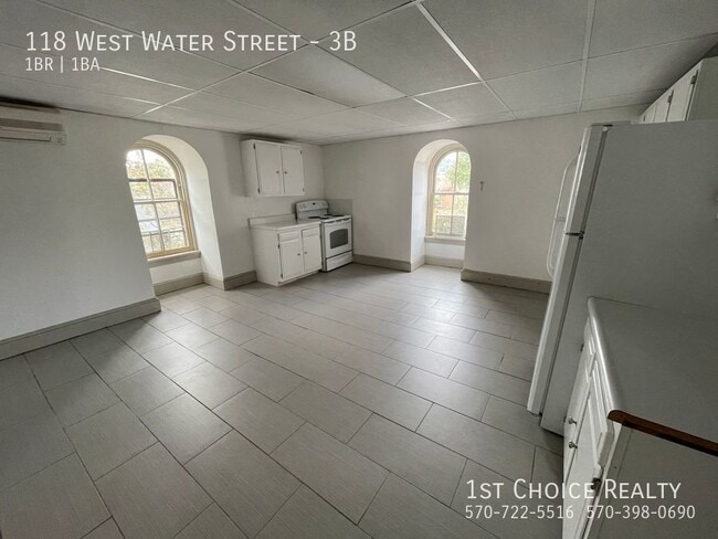 Photo - 118 W Water St Unit 3B