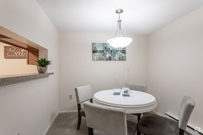 Comedor - Country Glen Apartments