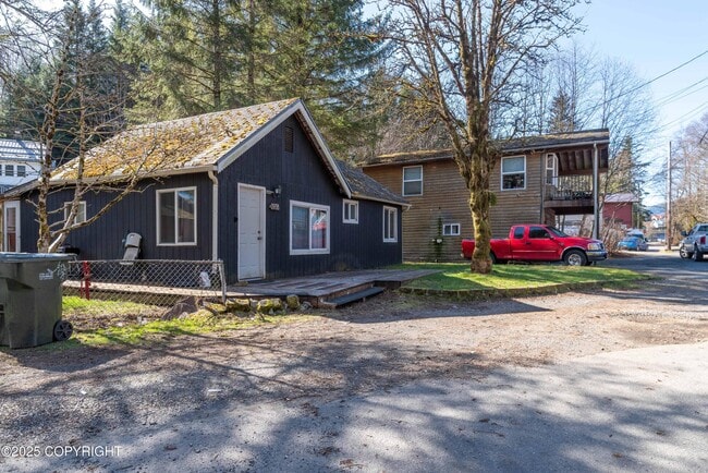 Photo - 936 Freeman St