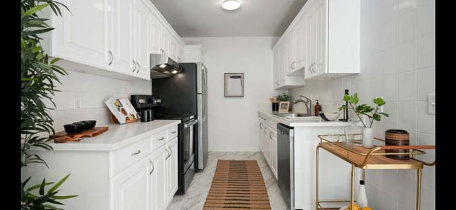 Photo - 1730 Camino Palmero St Unit 317