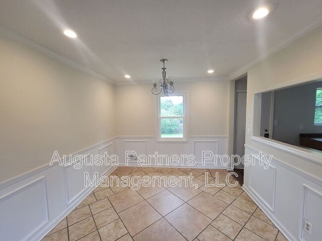 Photo - 3513 Wyevale Dr