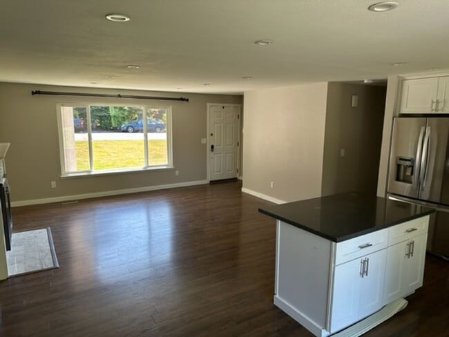 Photo - Updated Redmond Rambler For Rent!