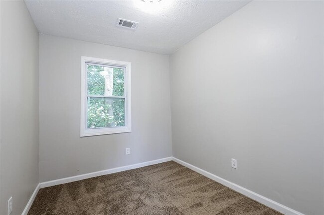 Photo - 7000 Oakhill Cir