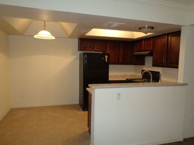 Photo - Spacious 2 bedroom condo in north Phoenix!... Unidad 1072