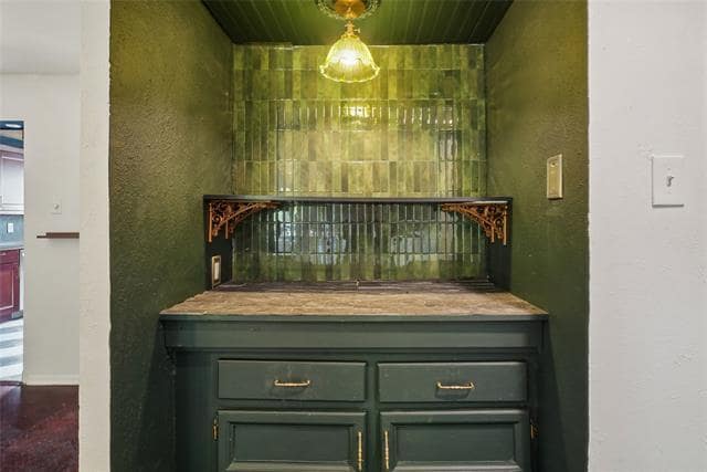 Photo - 3618 Gillespie St