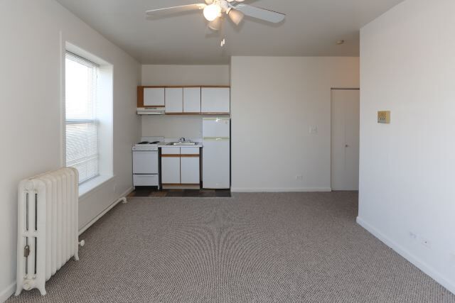 Photo - 3957 W Irving Park Rd Unidad 403