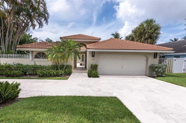 Building Photo - 1399 SW 18th St Rental