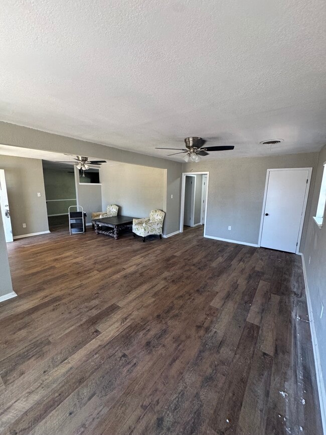 Photo - 1802 Dayton Dr