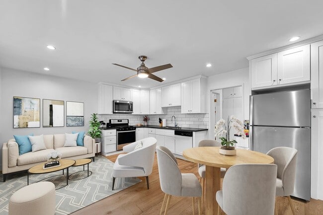 Building Photo - 925 W 30th St Unit 7