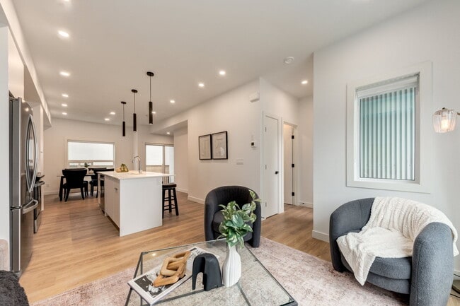 Photo - Move-In Special! Modern 1-Bedroom Suite in Highland Park | Pet Friendly Unit 308