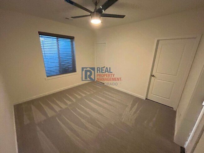 Photo - 4211 Riverwalk Cir