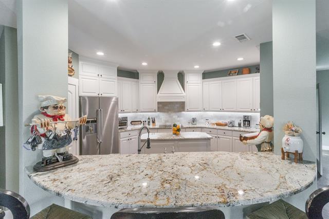 Photo - 131 Lakeway Ln