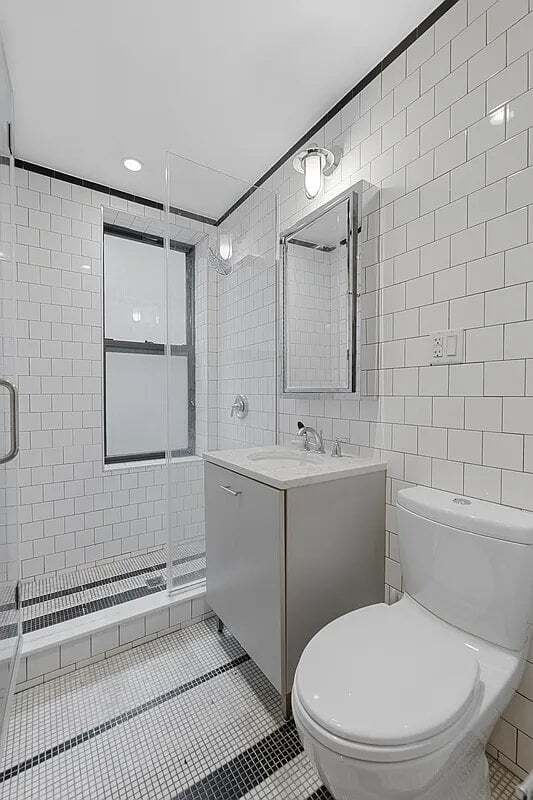 Photo - 199 W 10th St Unit 5C