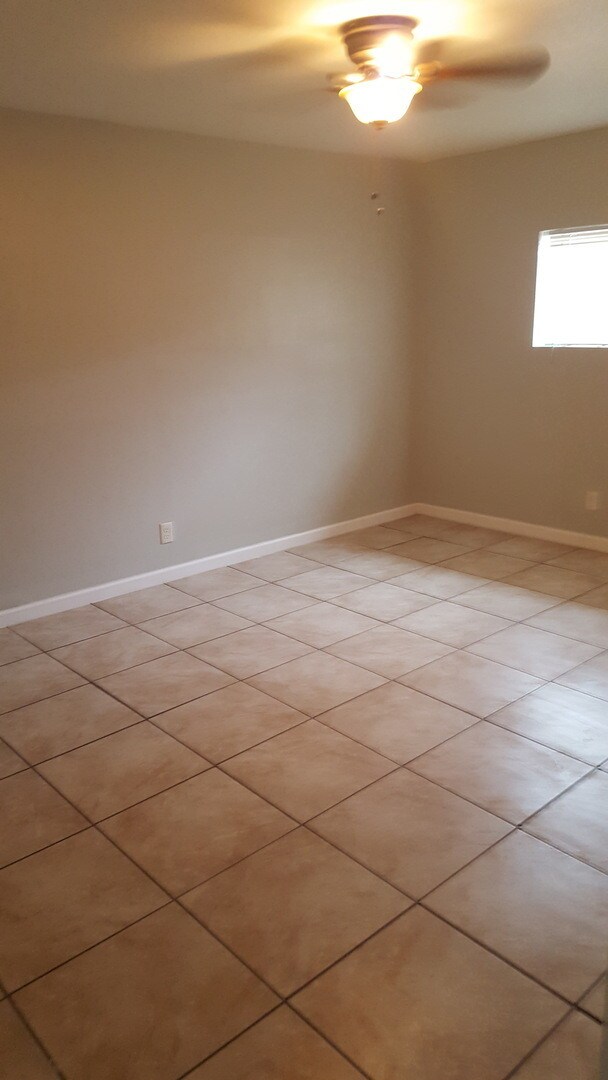 Photo - Large kitchen and completely modern rehab