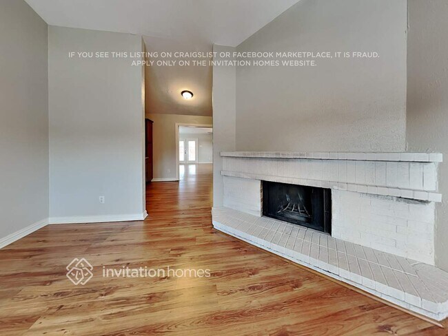 Photo - 1301 Clearview Dr