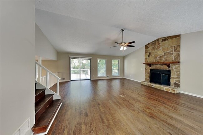Photo - 1703 Cumberland Trce