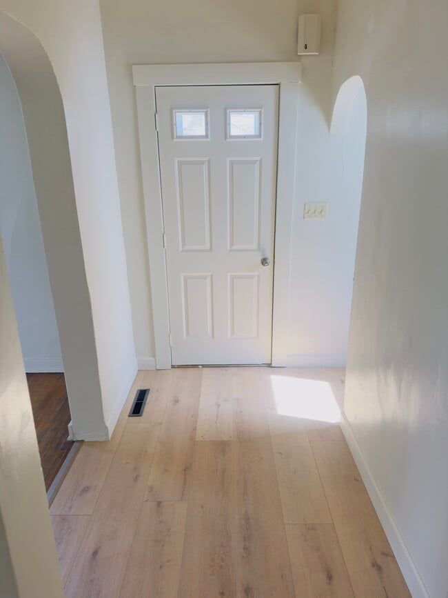 Photo - 440 Orena Ave